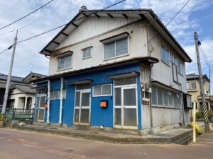 ブルーセルレアン燕吉田 101号室